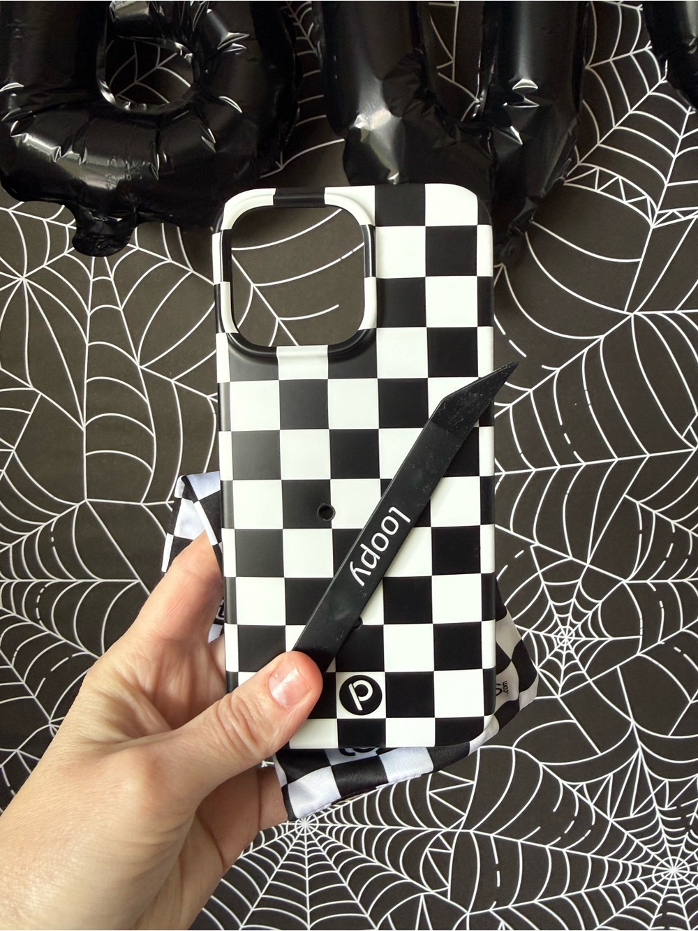 iPhone 16 pro max Loopy Case